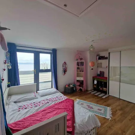 Stoneboat Furbo 펜션 골웨이