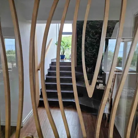 Stoneboat Furbo * Galway