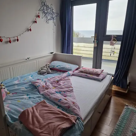 Stoneboat Furbo 펜션 *