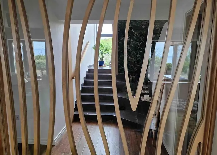 Stoneboat Furbo * Galway